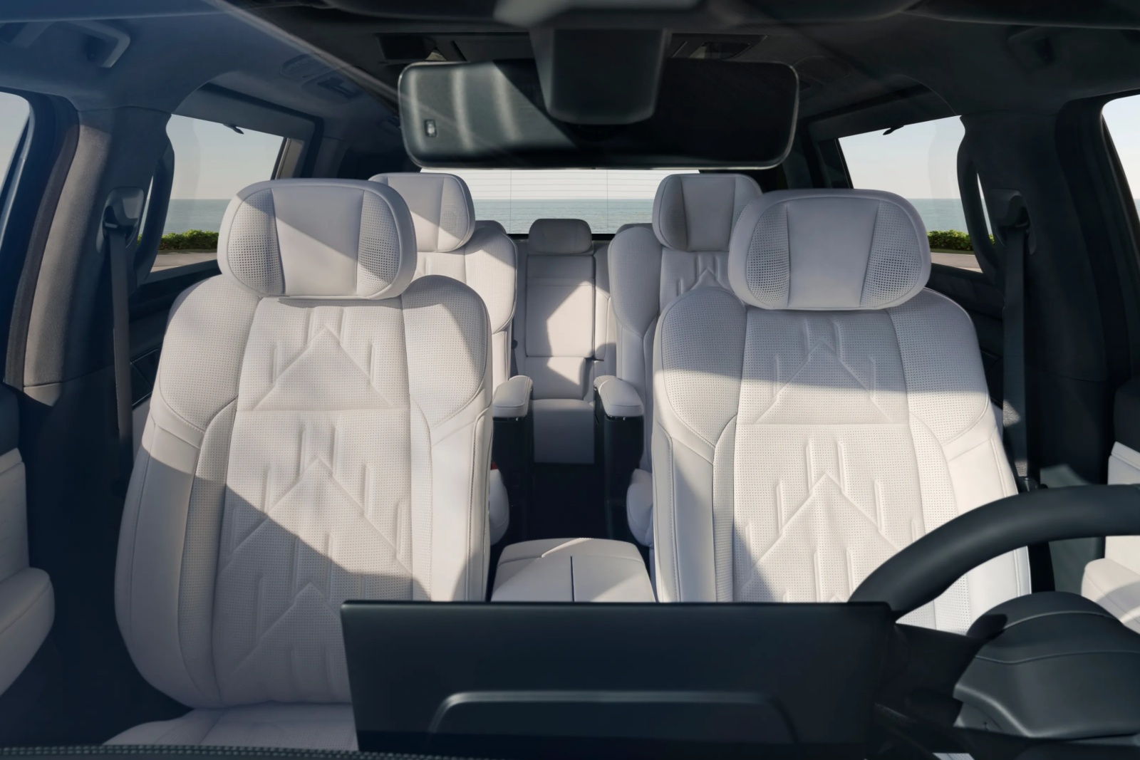 2024款極氪009 MPV