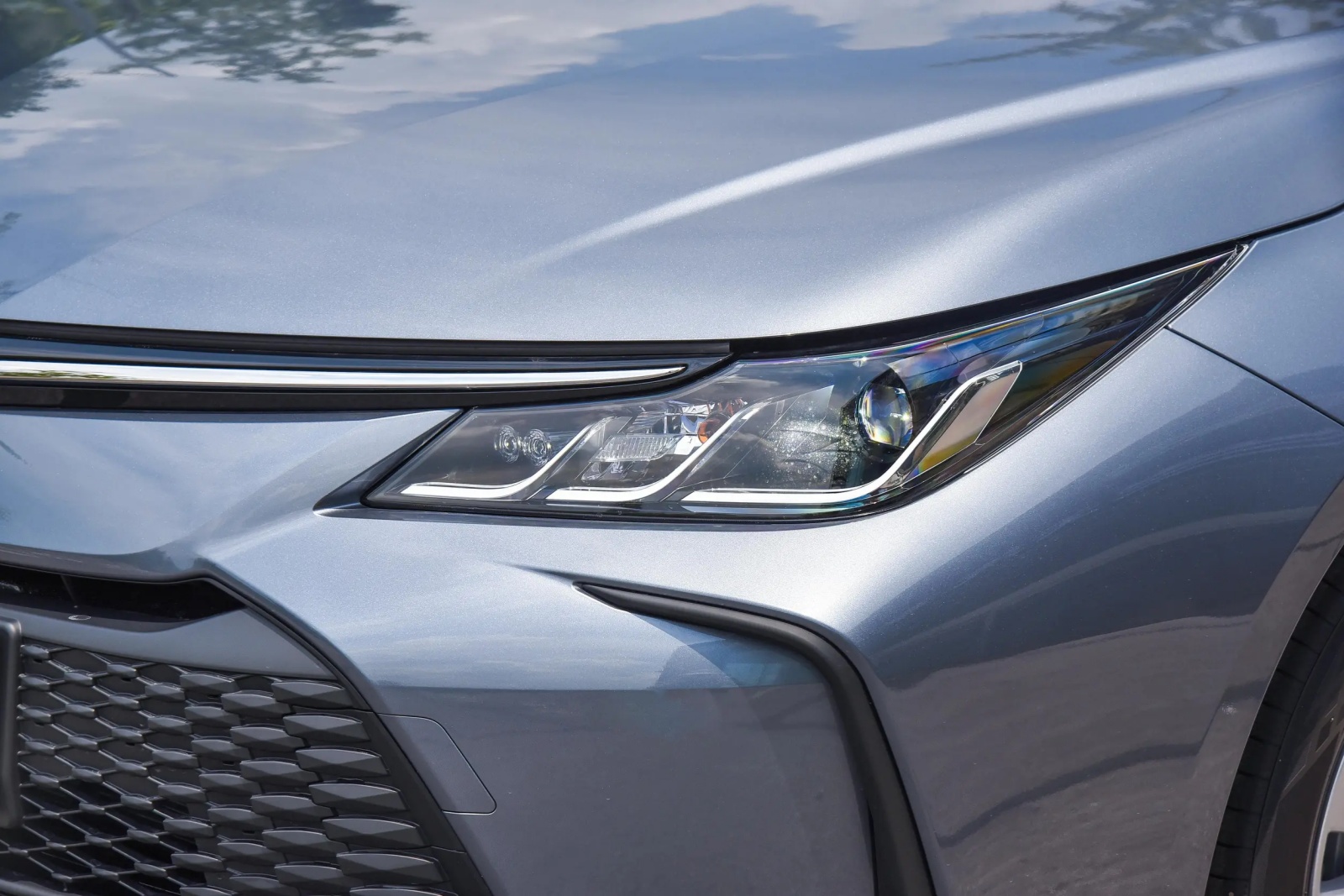 2024款豐田卡羅拉 1.8L 